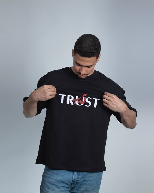 TRUST QADAR tee